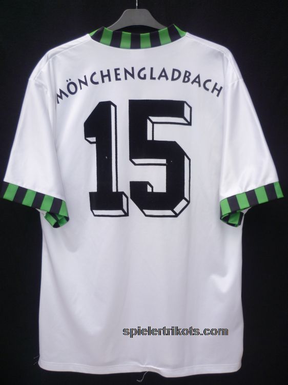 COPA Borussia Mönchengladbach Retro Trikot 1994-95 - Weiß/Grün Im Geschenkbox